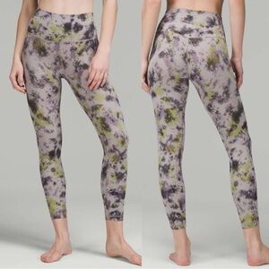 LULULEMON ALIGN™ HIGH-RISE PANT 25"
Radial Tie Dye Mauve Grey Multi